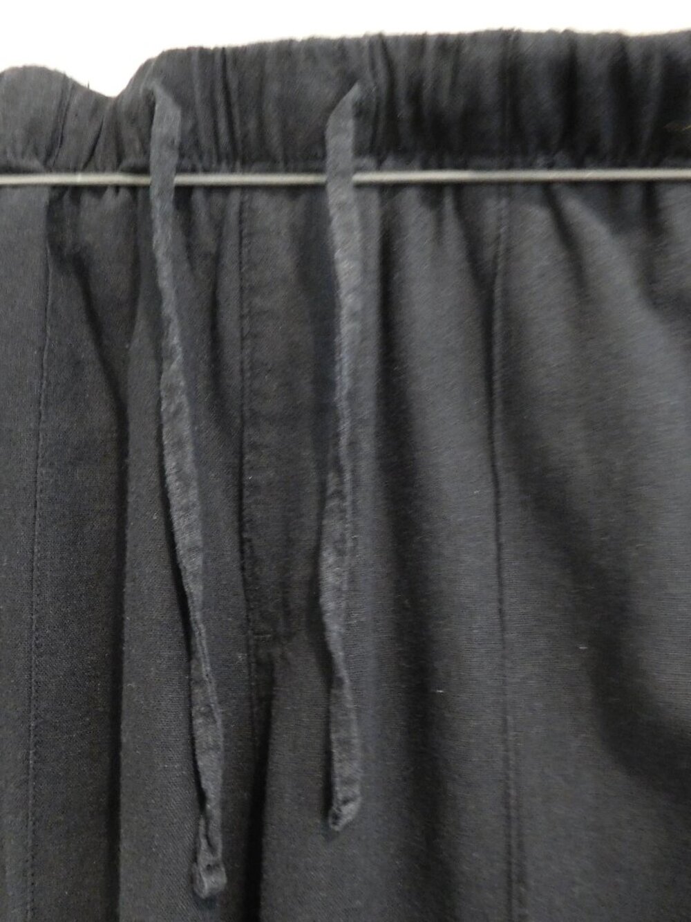 Relaxed Drawstring Linen Pants - Picture 3 of 6